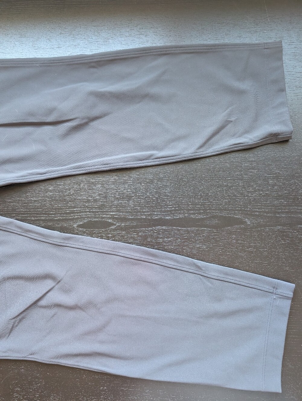 Lululemon On The Fly Pant 28" in Melanite - Picture 9 of 12